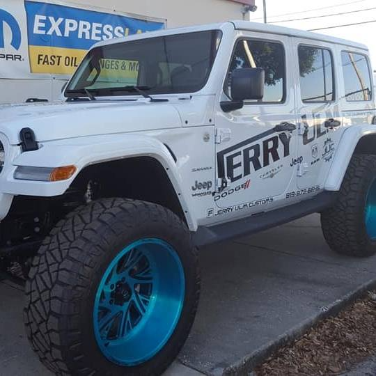 Jerry Ulm Chrysler Dodge Jeep Ram