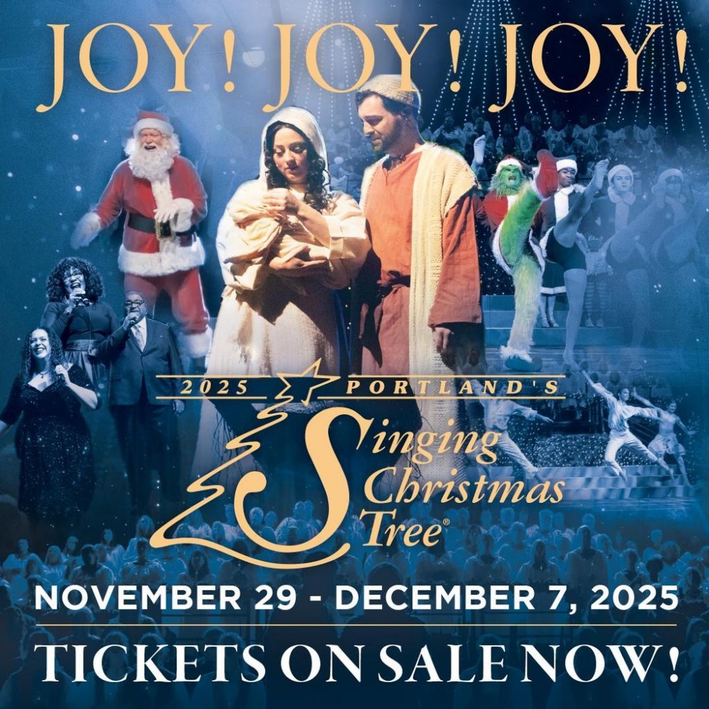 Singing Christmas Tree 2025