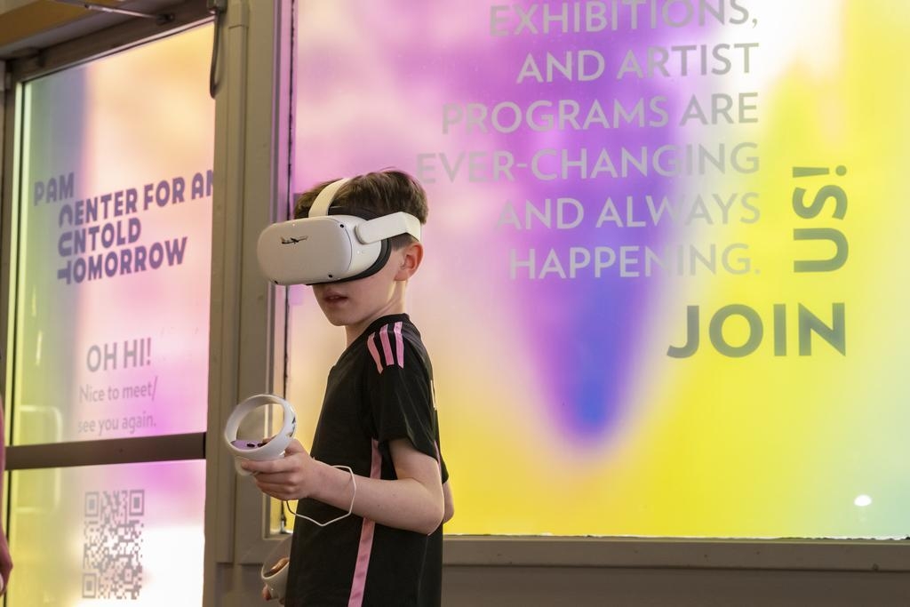 Infinite Worlds // Exploring Art & Storytelling in Virtual Reality