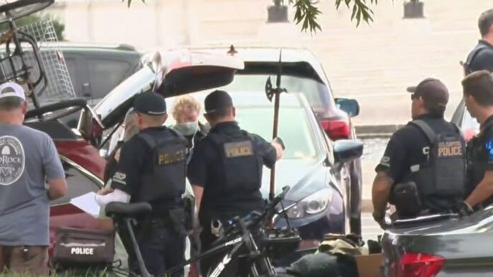 US Capitol police detain man found with bow and arrow, medieval-type hatchet in vehicle