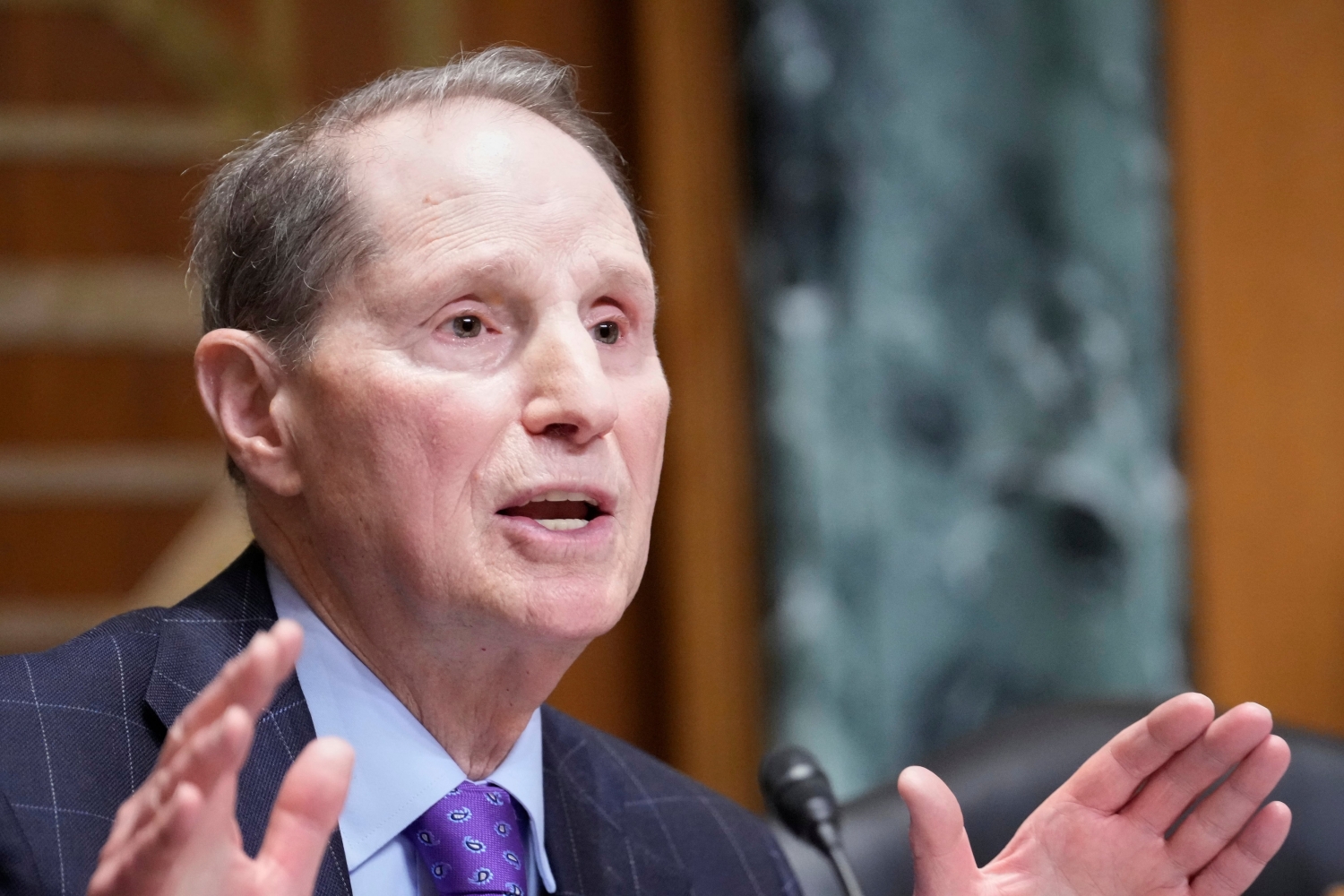 Oregon Sen. Ron Wyden joins chorus in calling for release of Epstein documents