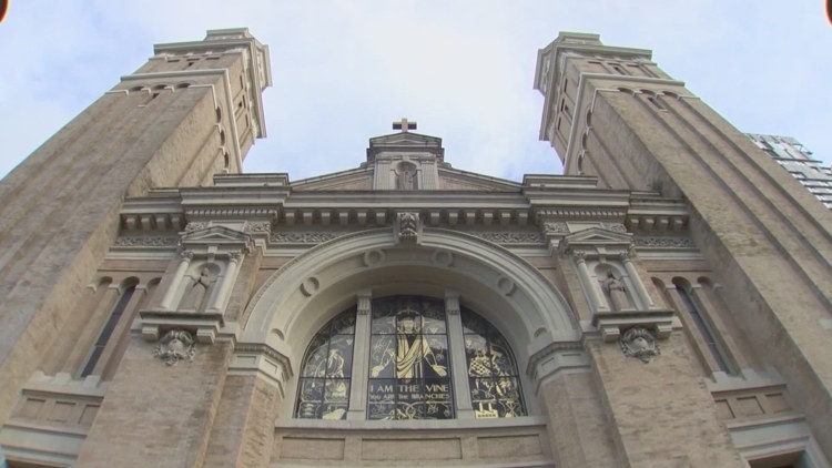 Judge grants injunction against Washington law requiring clergy to report child abuse