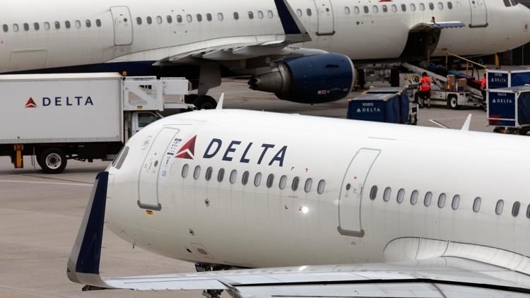 Pilot of Delta flight arrested on plane in San Francisco, reports say