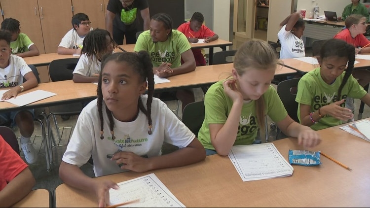 Kids beat summer slump at Elevate Oregon camp promoting educational goals