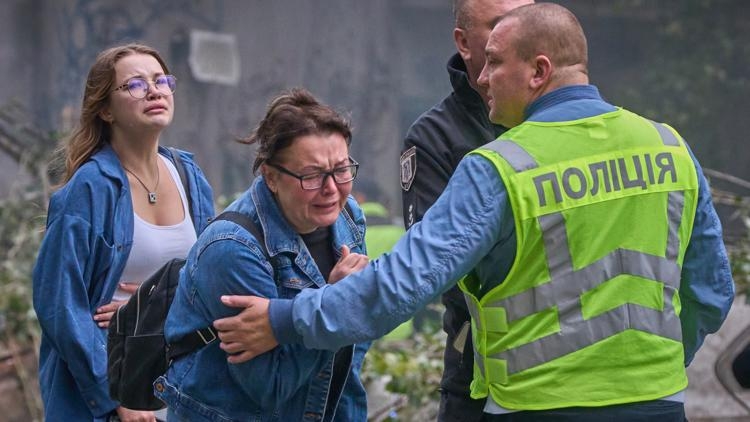 Kyiv mourns after deadliest attack in a year kills 31 people in Ukraine, including 5 children