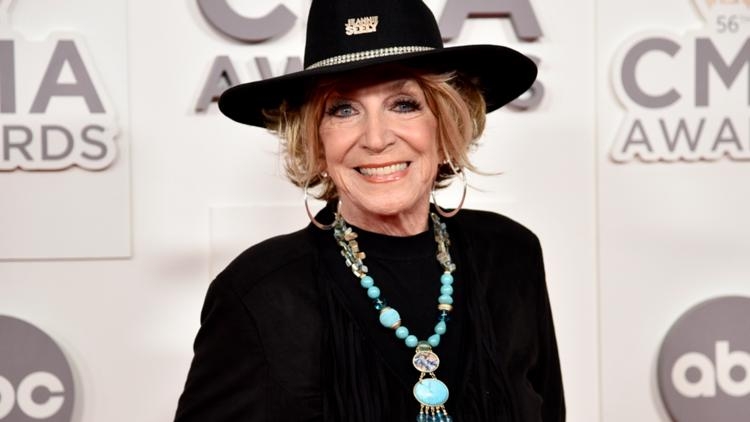 Jeannie Seely, soulful country singer behind hits like 'Don't Touch Me,' dies at 85