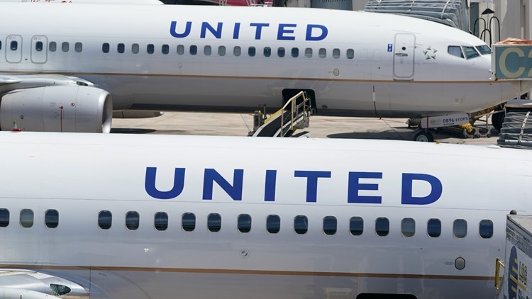 United Airlines flights grounded at multiple airports across US