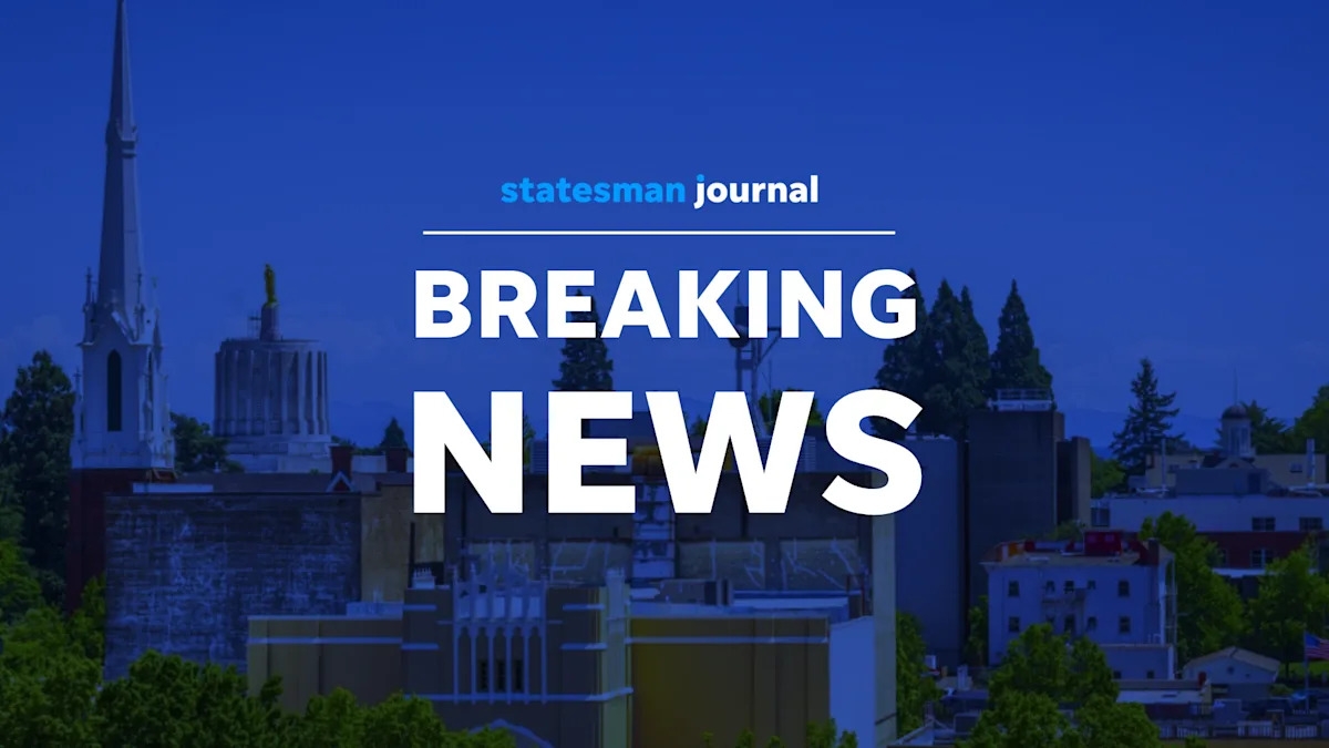 3 rescued after fishing boat capsizes near Newport on Oregon Coast; 1 still missing