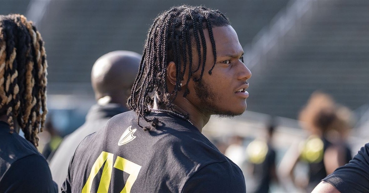 Oregon HC Dan Lanning provides injury update on freshman DB Trey McNutt