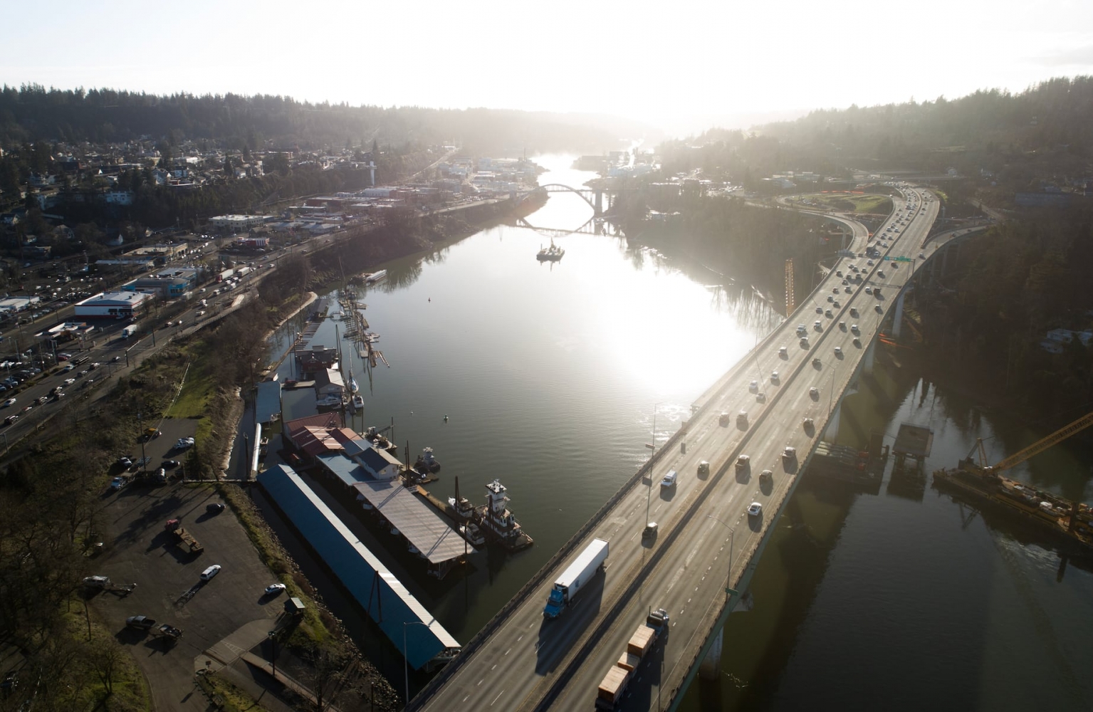 Body recovered from Willamette River near West Linn