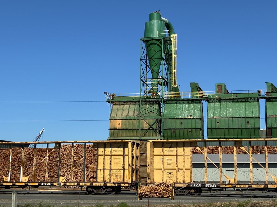 South Coast Development CouncilSouth Coast Oregon’s Enterprise Zones:  What is an Enterprise Zone? An Enterprise Zone is...