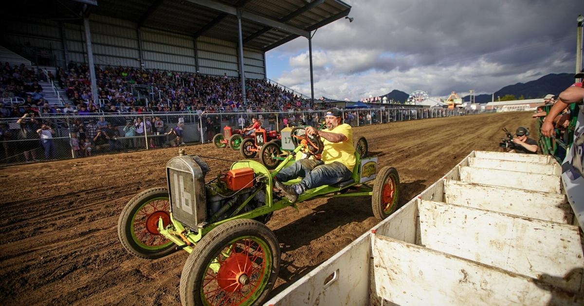 Pig-N-Fords: 100 years of wrangling pigs and racing Model Ts on the Oregon coast