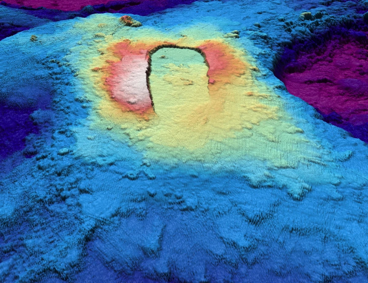 Scientists play a waiting game with a giant volcano off the Oregon Coast