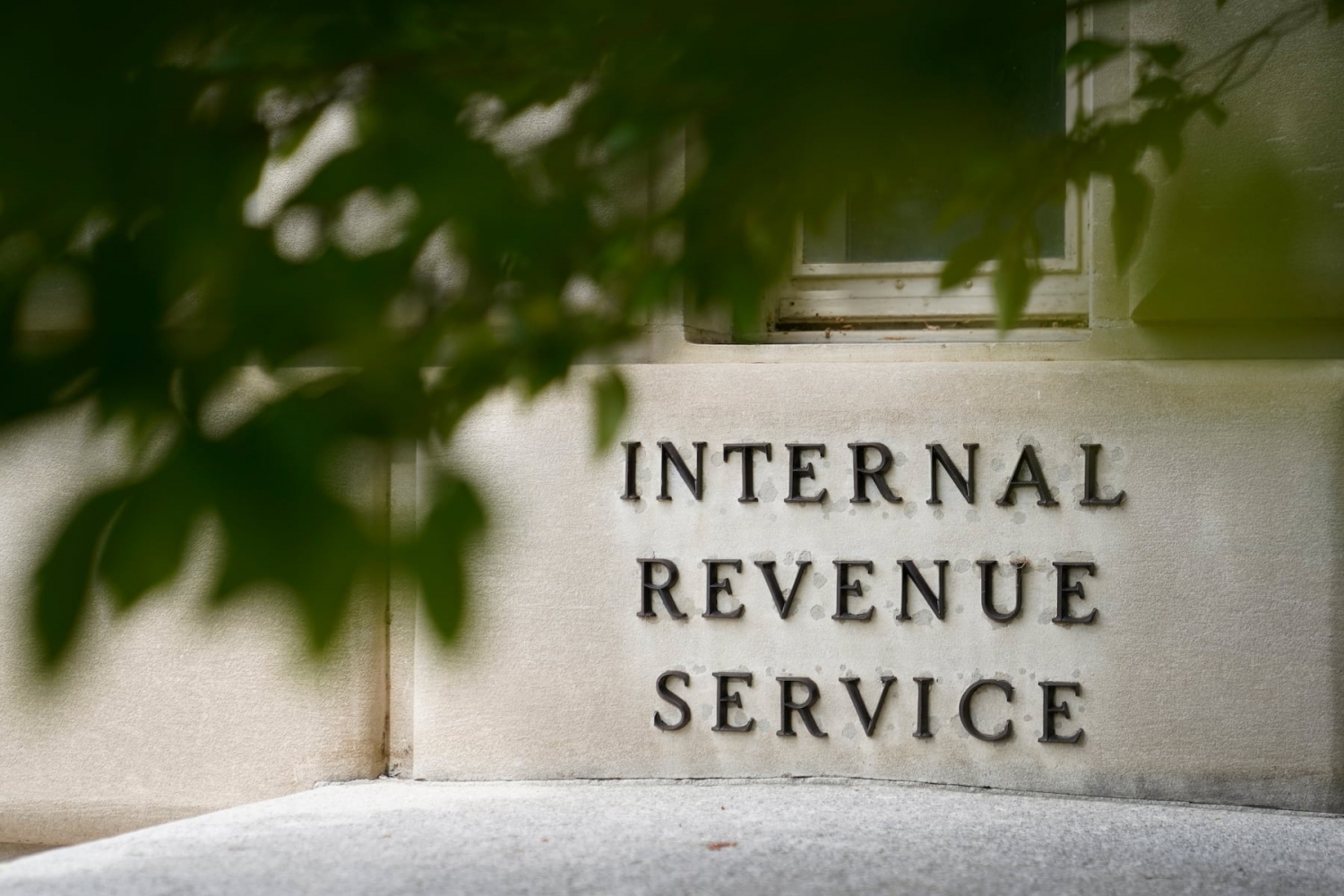 Do you want to file your taxes for free? Taxpayer input sought as federal program faces elimination