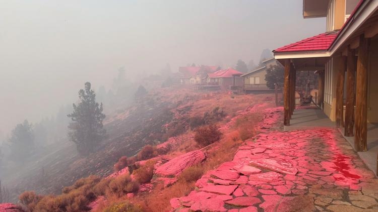 Firefighters and weather are stabilizing Oregon wildfire. Flames so far spare California wineries