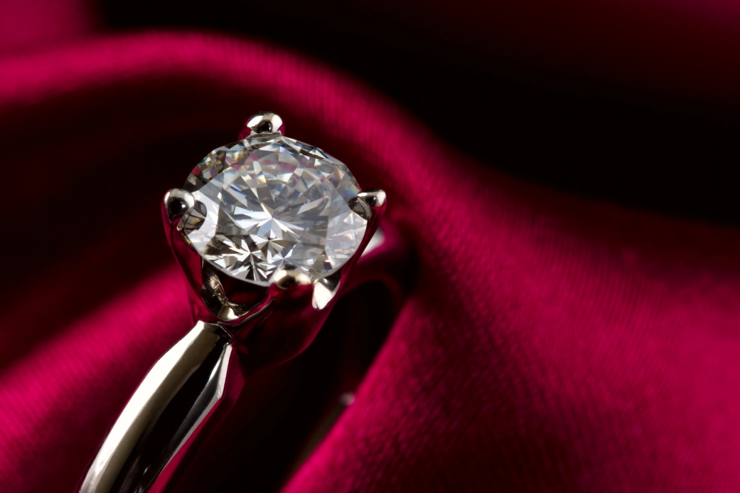Miss Manners: Reader proposes we change proposal tradition of offering a ring to fiance