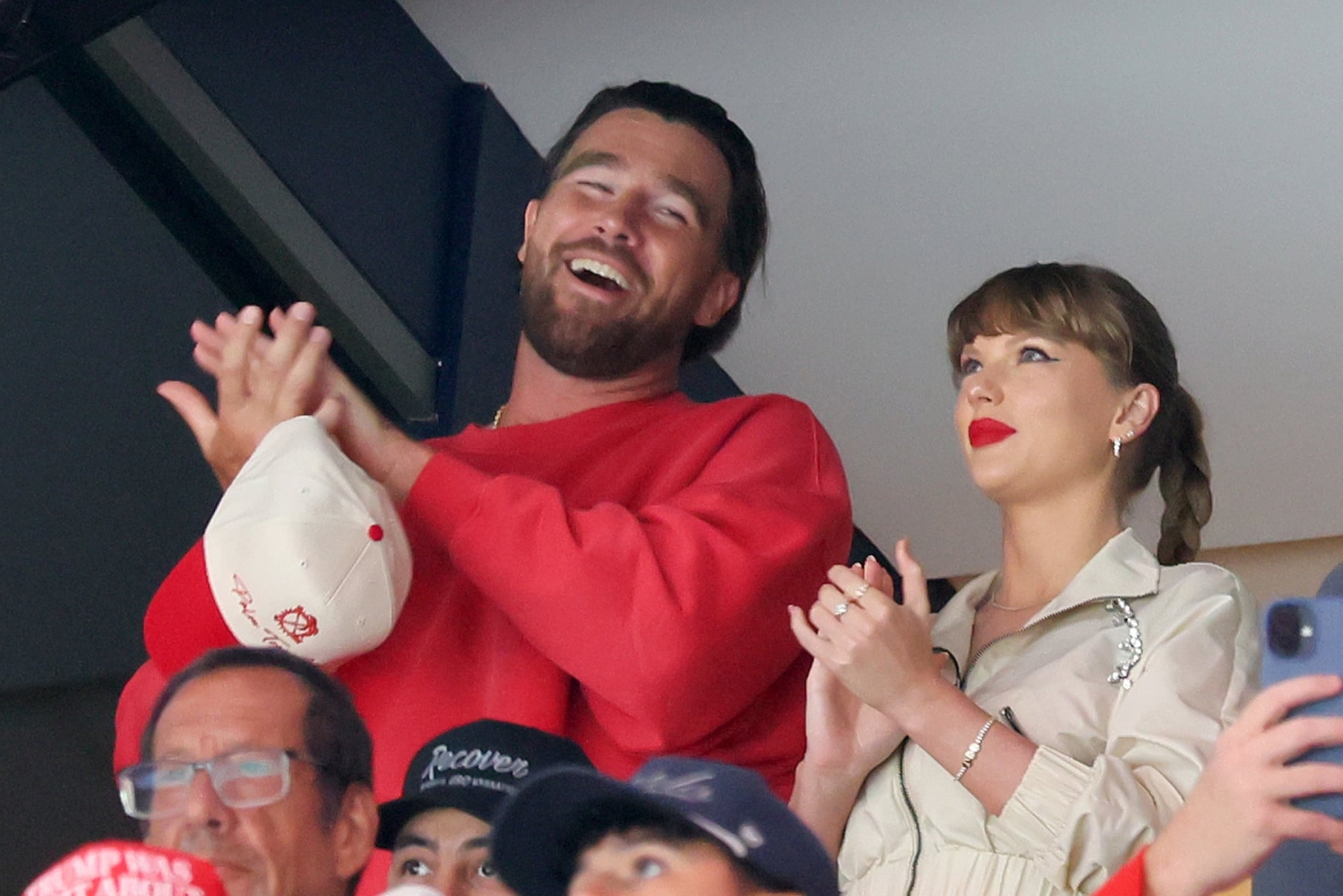 Taylor Swift, Travis Kelce make huge announcement