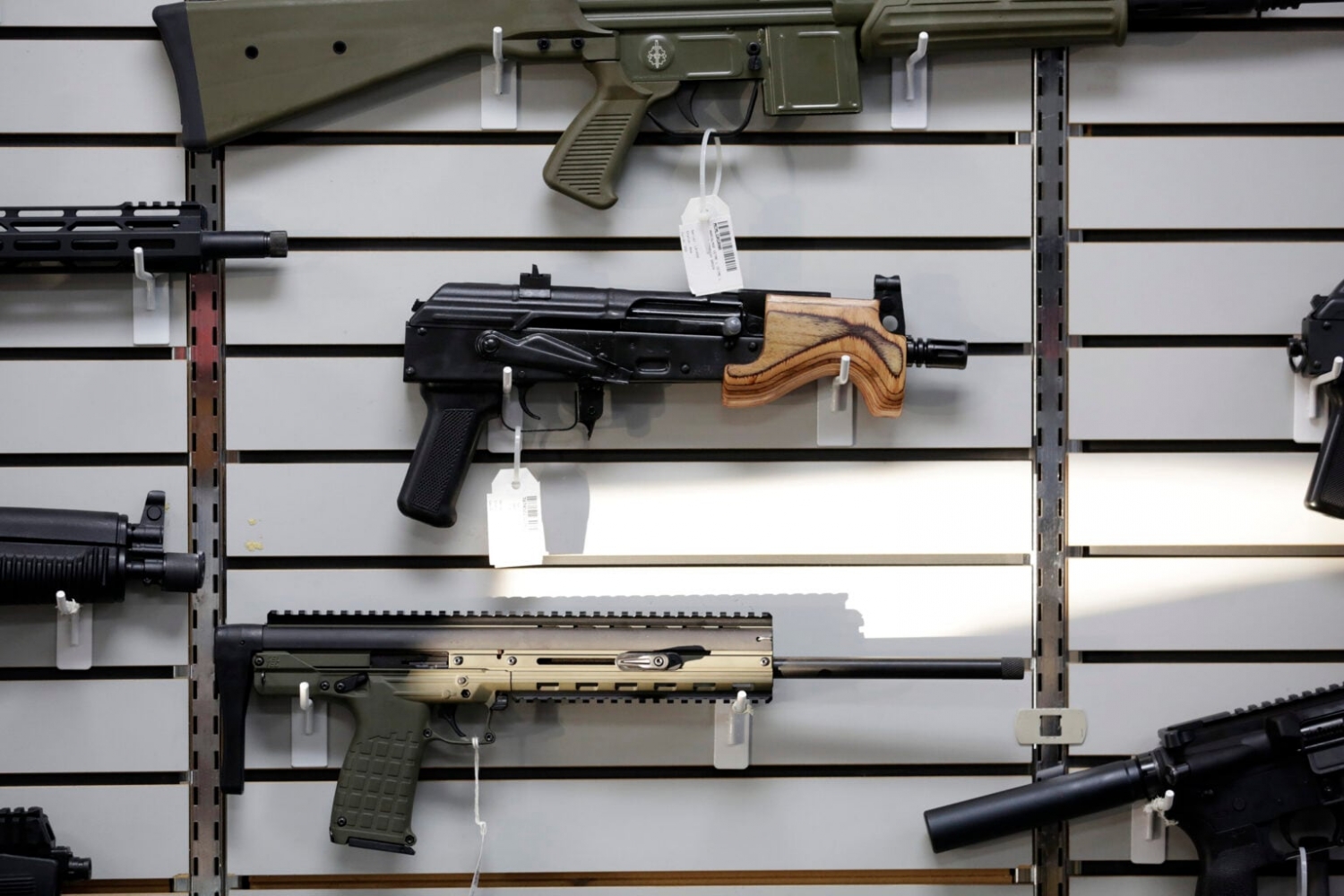 State analysis claimed surge in gun background checks. Oregon State Police disagree