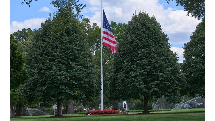 Flags will be lowered to half-staff across Oregon after deadly Minneapolis school shooting