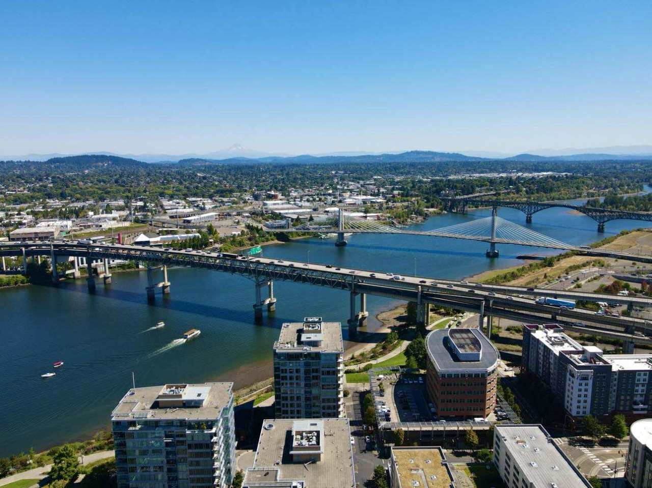 High pressure builds over Oregon, temps to rise this week