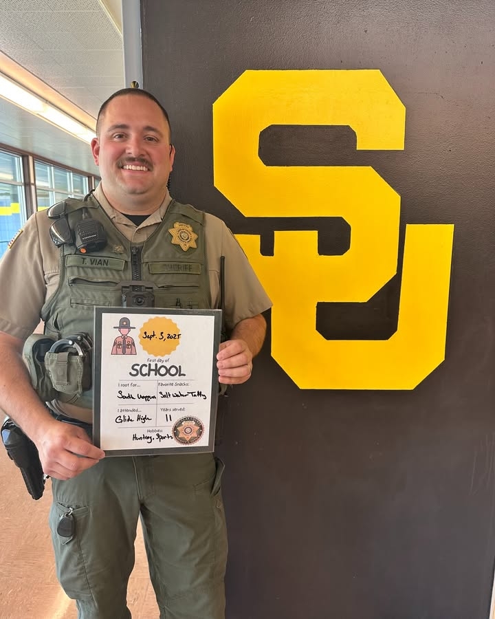 Our South Umpqua School District and @roseburgpublicschools school resource deputies are back in action for the new school year! We wanted to share their first-day-of-school pictures to add to all the back-to-school posts filling up your feed. These guys are ready to serve and hand out stickers like automated vending machines. We hope everyone has had a great first week back!Photos from Douglas County Sheriff's Office's post