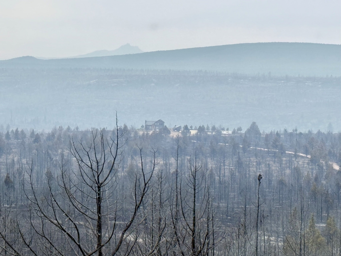 Nonprofit building community in Sisters pivots to Flat Fire recovery efforts