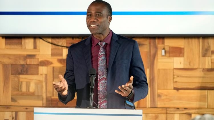 Florida surgeon general Ladapo's vaccine mandates opposition goes against medical mainstream