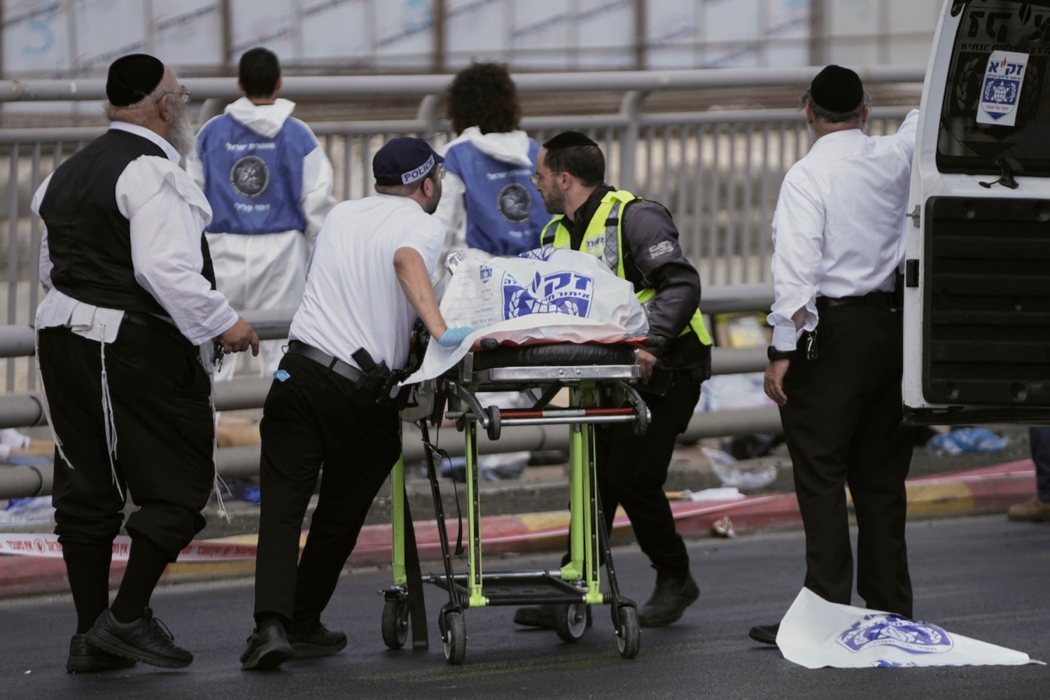 Palestinian gunmen open fire at Jerusalem bus stop, kill 6