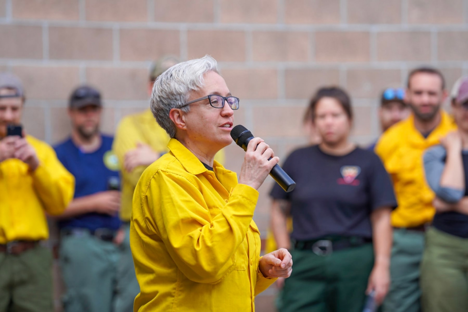 Oregon governor orders state building upgrades for big forecast earthquake