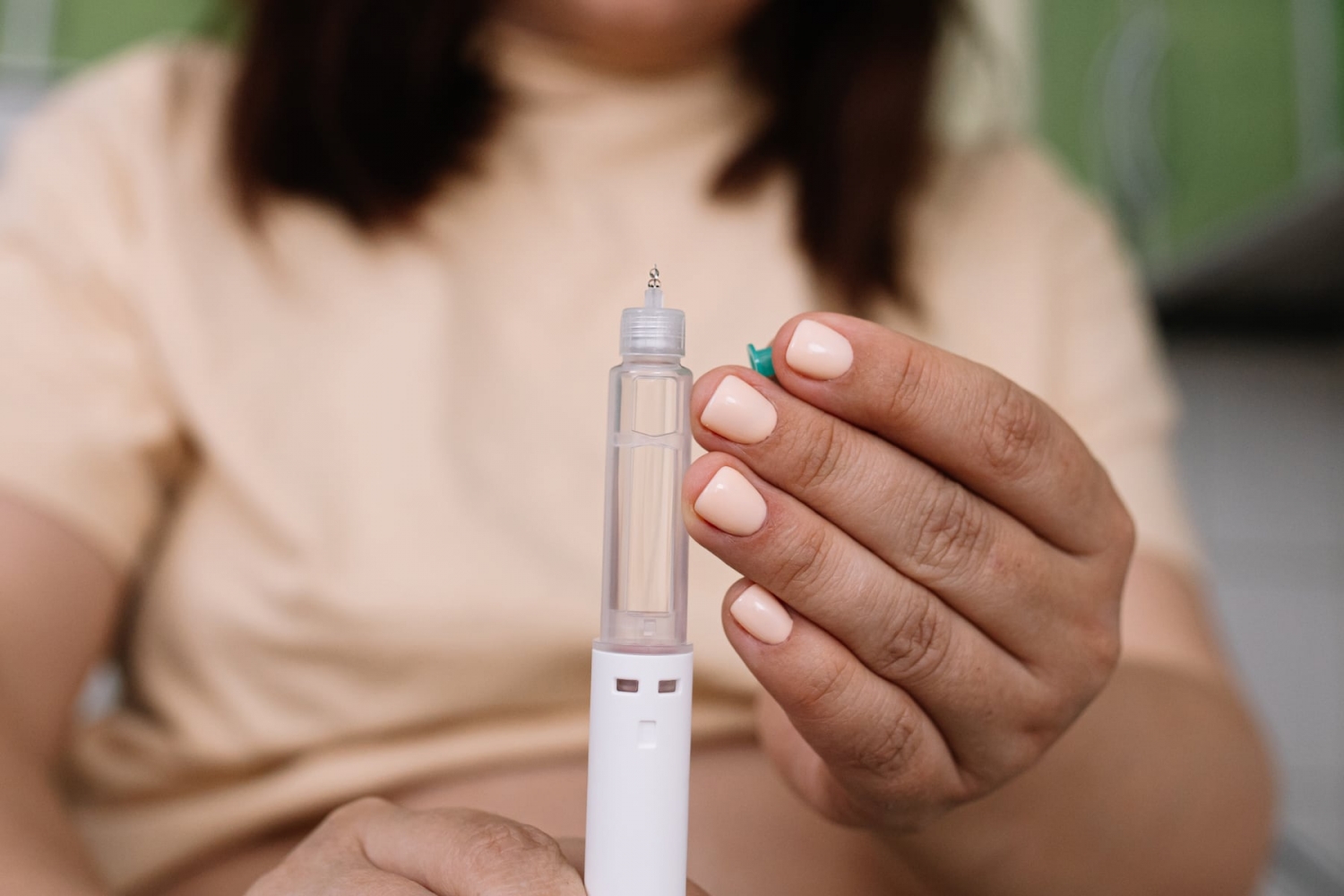Dear Doctor: Under what circumstances should a doctor consider prescribing weight loss meds?