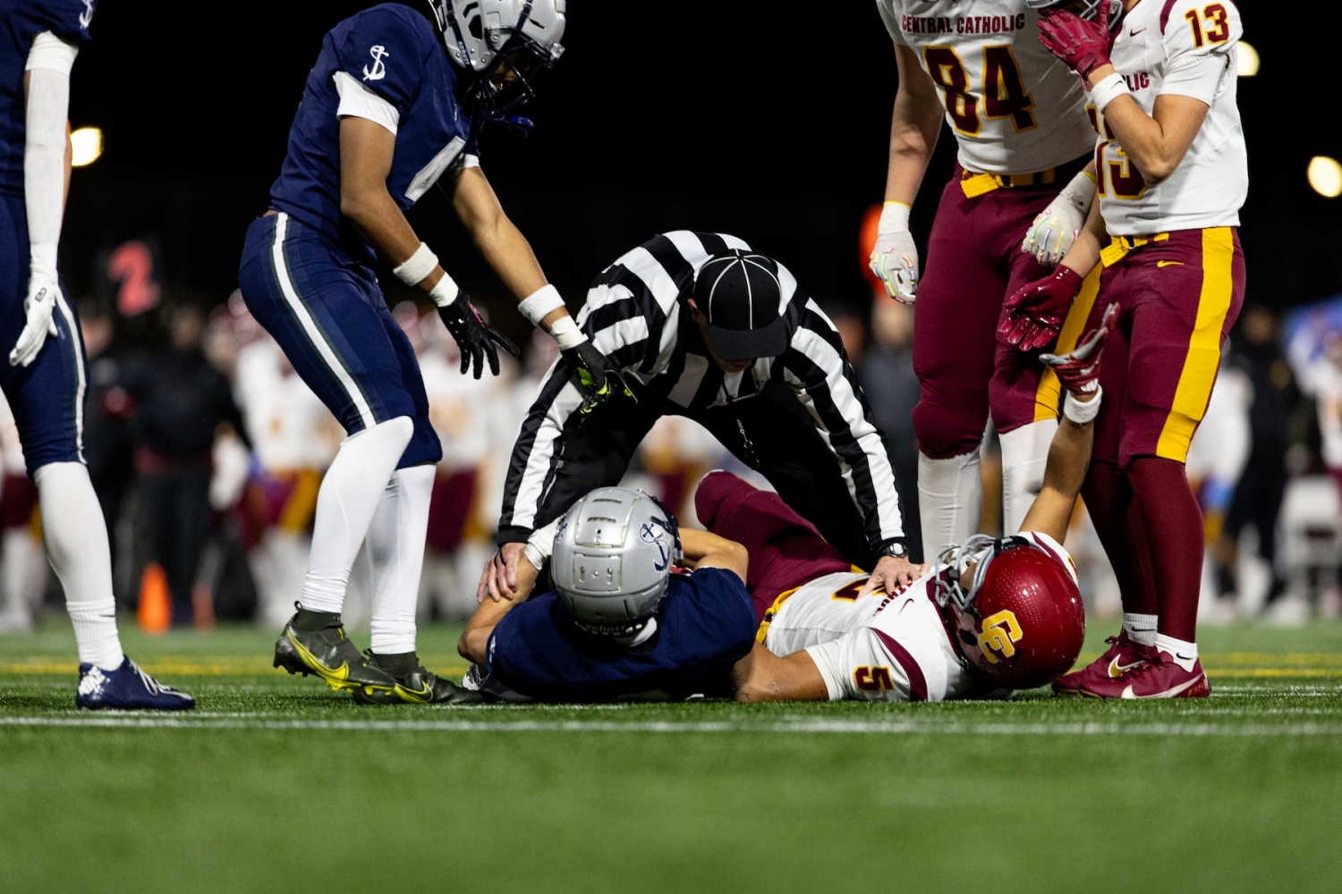 Watch Central Catholic take on Lake Oswego in live high school football showdown (9/12/2025)