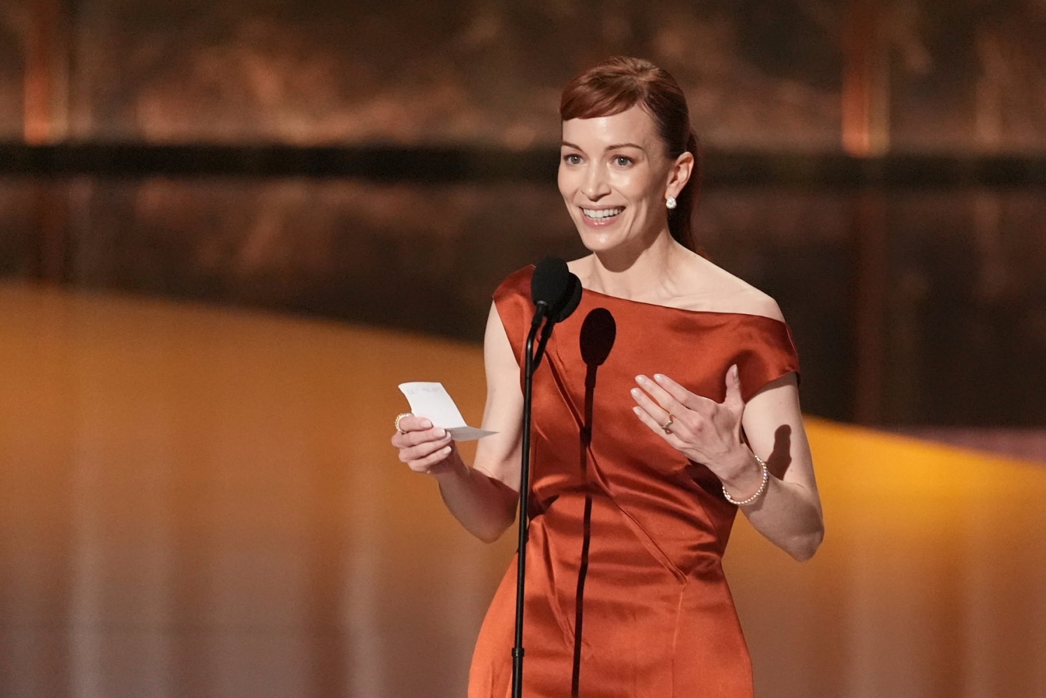 'The Pitt' wins drama Emmy Award as the 'The Studio' breaks record