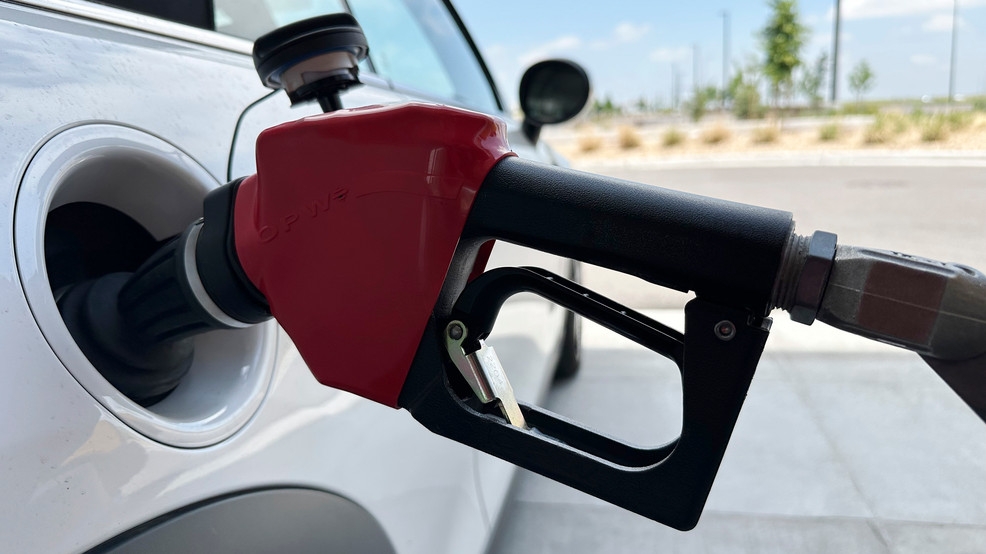 Washington drivers paying highest prices in nation as gas prices spike
