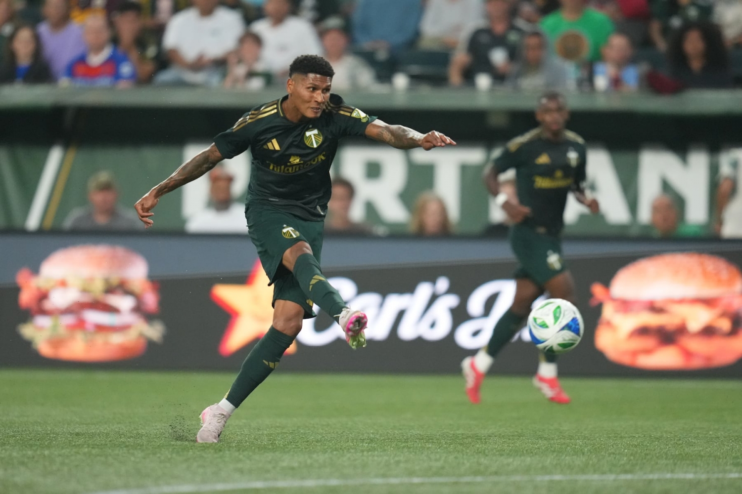 With playoffs closing in, Timbers’ Neville is looking for club’s killer instinct