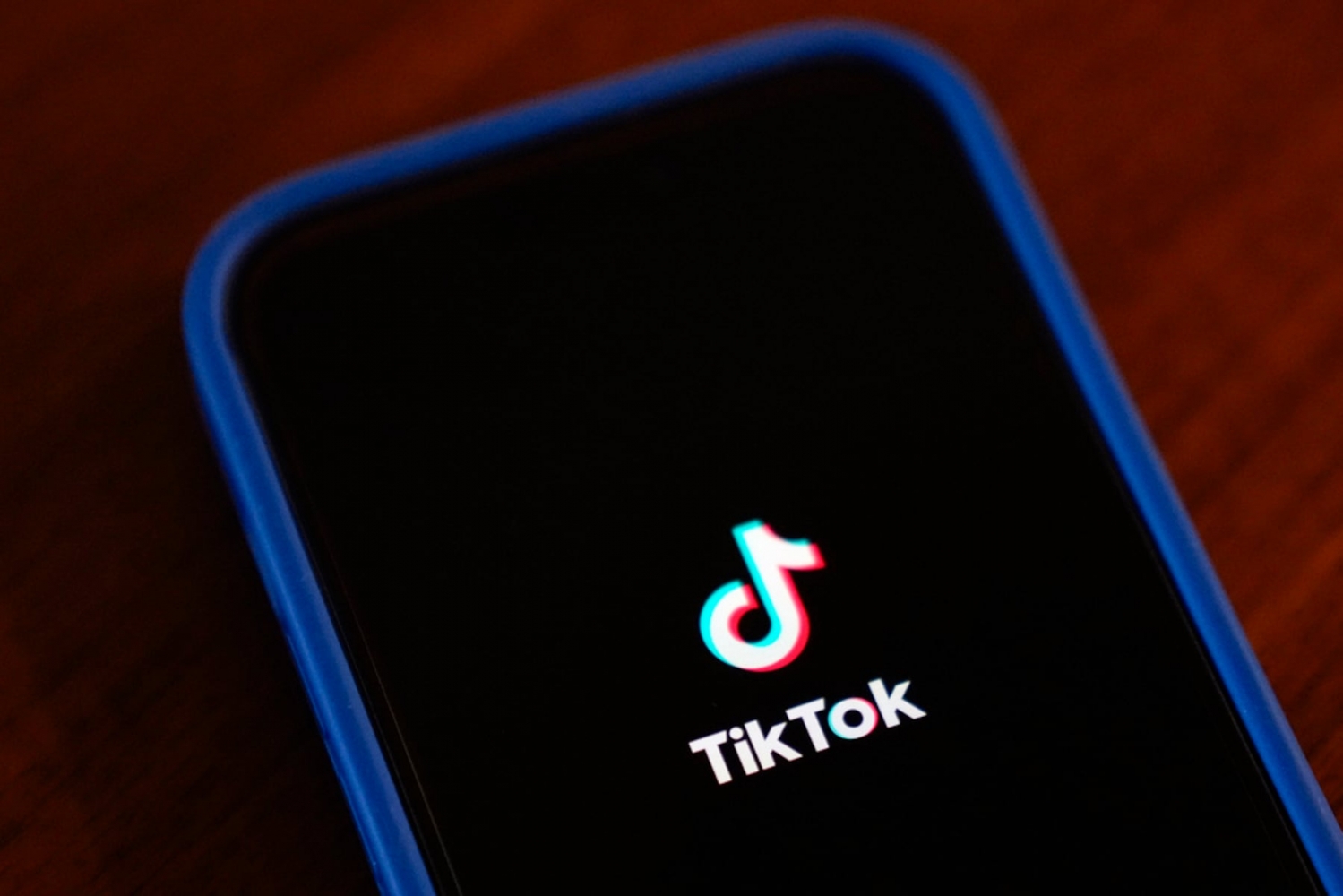 Trump extends TikTok sale deadline again