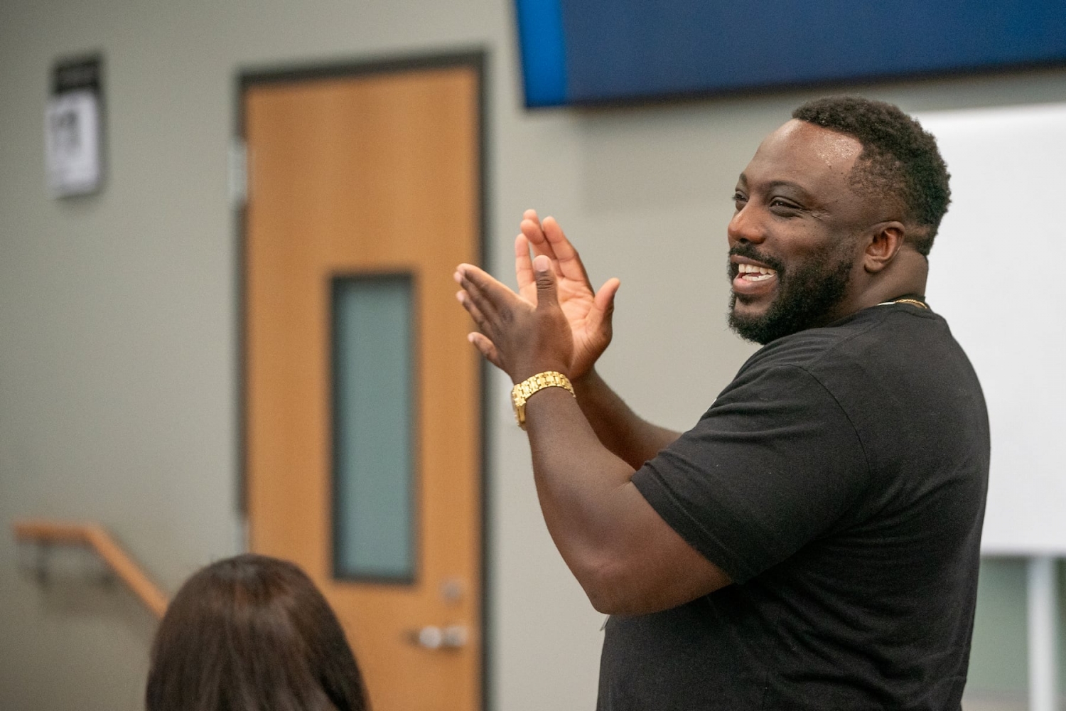 ‘There’s a light in everybody’: Recovery mentor transforms Clackamas County drug program
