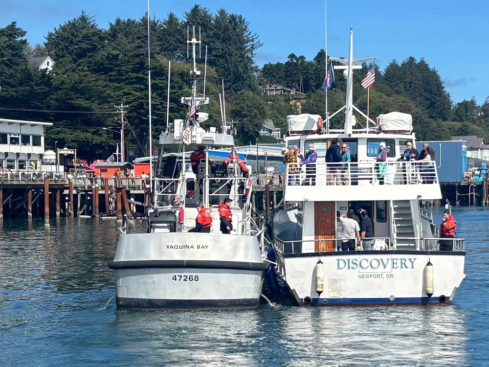 U.S. Coast Guard rescues whale-watching tour boat with 49 passengers stranded in Yaquina Bay