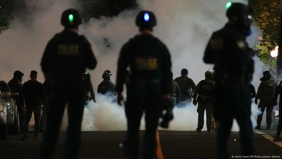 Judge blocks Trump's attempts to deploy troops to Portland