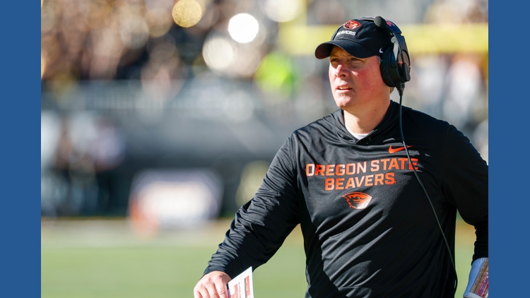 Oregon State fires Trent Bray with Beavers off to 0-7 start
