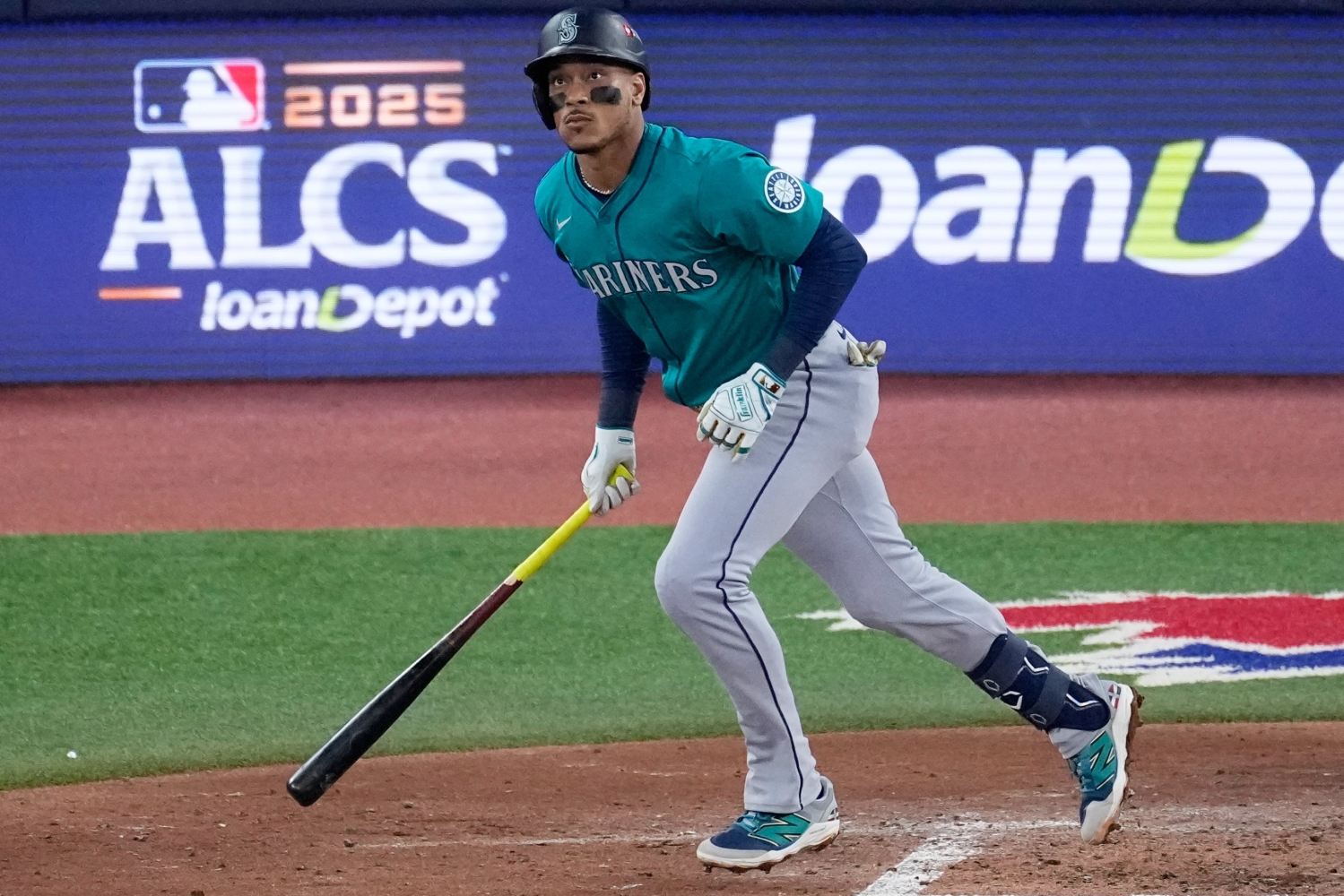 Mariners rout Blue Jays, take 2-0 ALCS lead as Rodriguez, Polanco hit 3-run homers