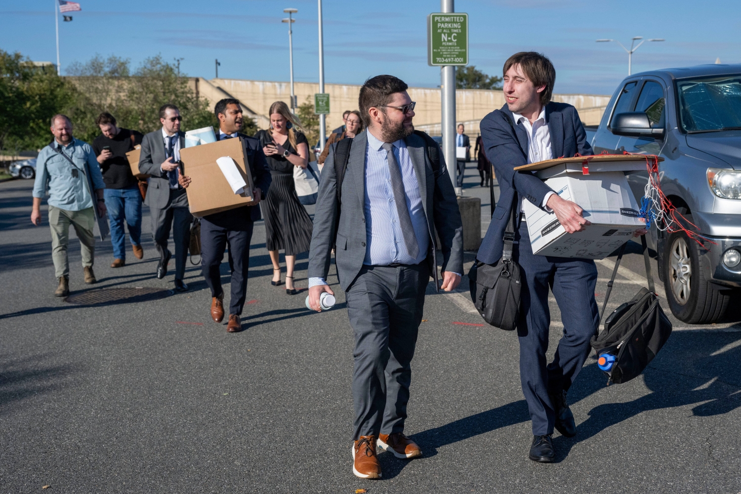 Journalists turn in access badges, exit Pentagon rather than agree to new reporting rules