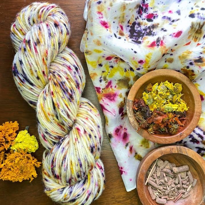 🧶 Oregon Flock & Fiber Festival | October 18 and 19 🧶  
  
The Oregon Flock and Fiber Festival returns to the Linn County Expo Center for a weekend full of creativity, community, and cozy vibes. Stop by from 9 a.m. to 5 p.m. on Saturday, October 18, and 9 a.m. to 4 p.m. on Sunday, October 19, to explore a bustling marketplace packed with yarn, tools, and handmade fiber goods. Admission is free and perfect for all ages.  
  
Workshops and demos run Friday through Sunday, covering everything from spinning to dyeing to weaving. Whether you’re a fiber fanatic or just fiber-curious, you'll have a blast.  
  
📷 Courtesy of Oregon Flock & Fiber Fest and Iron Water Ranch   
  
#OregonFlockAndFiberFestival #FiberArtsFestival #YarnLovers #SpinningAndWeaving #AlbanyEvents  
#VisitAlbanyDiscoverYourStory #HiddenGemsOfAlbany #AlbanyOregon #MyAlbanyStory #AuthenticallyAlbany #TravelDestination #LoveAlbanyOregon #VisitAlbanyOregon #WillametteValleyVisitorsAssociation #WillametteValley #TravelOregon #AlbanyVisitorsAssociationPhotos from Albany Visitors Association's post