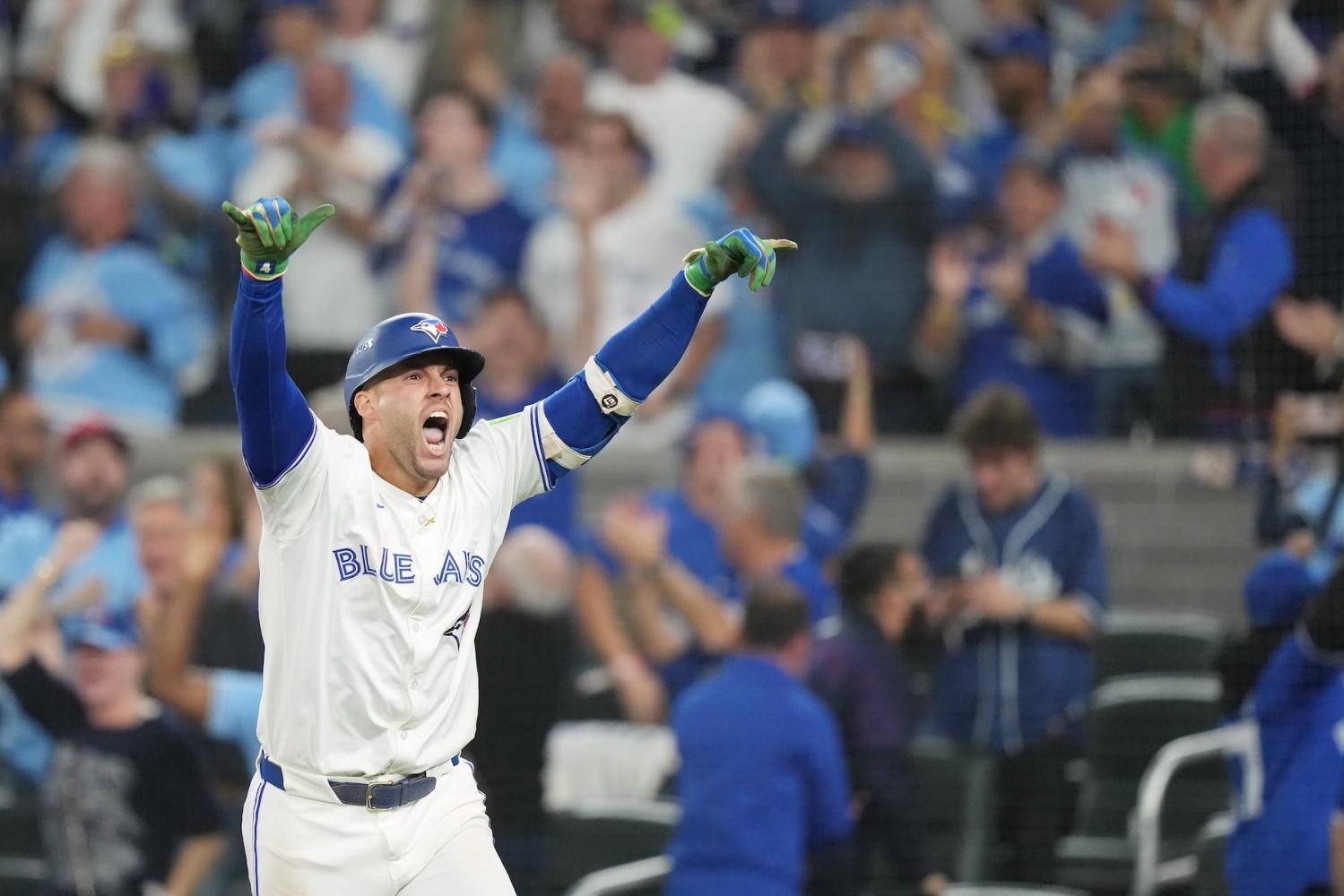 George Springer 3-run homer denies Seattle Mariners their first World Series berth