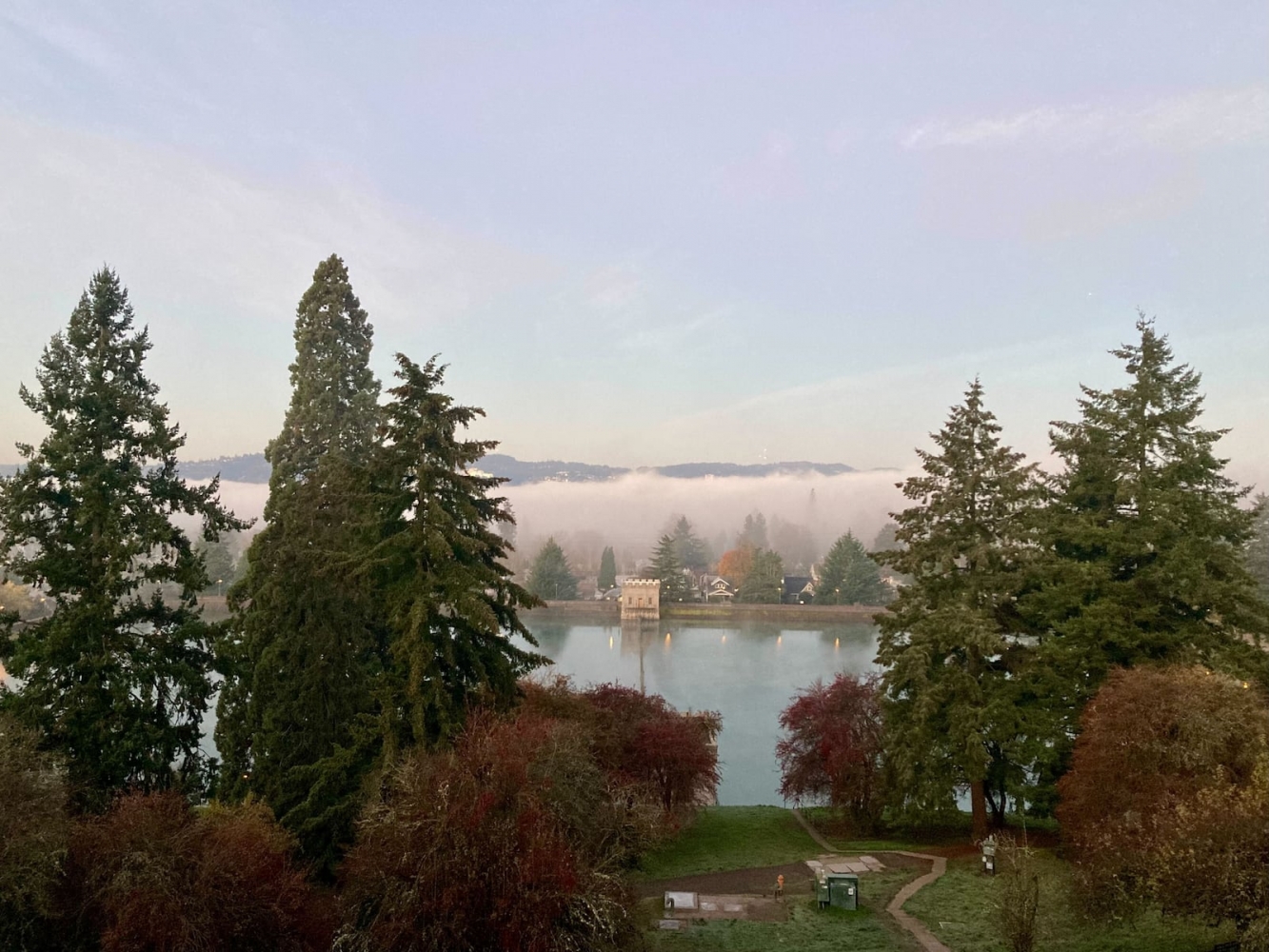 Tuesday’s early patchy fog clears to afternoon sunshine. Portland warms to 68
