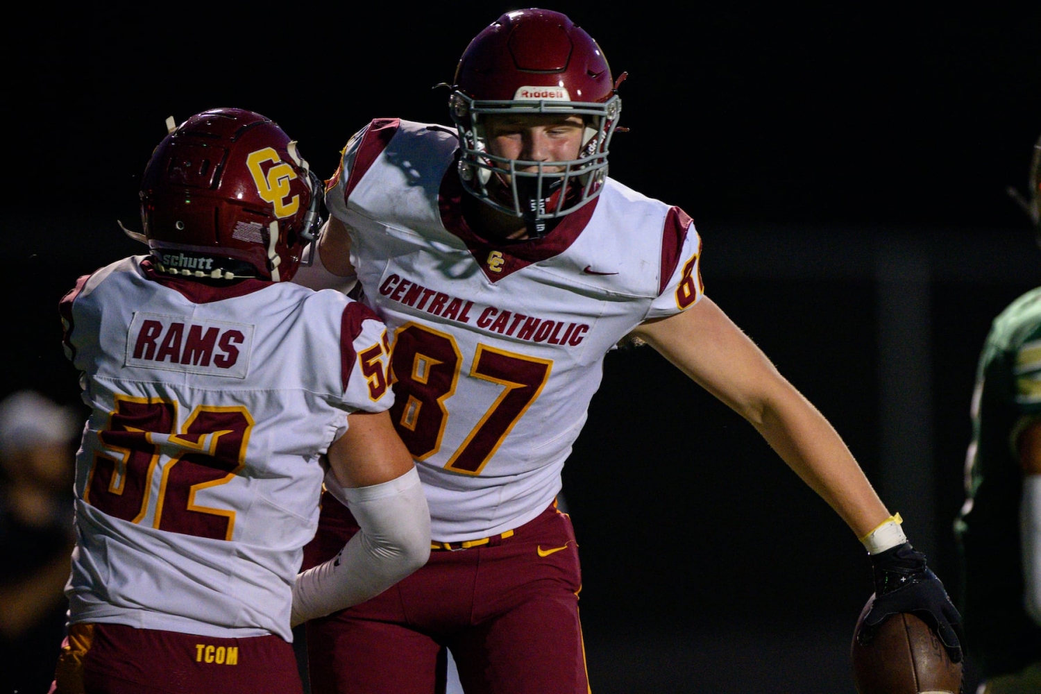 Central Catholic quietly positions itself for another shot at Mt. Hood Conference title