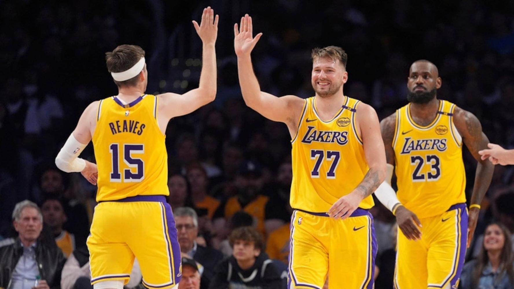 Watch Lakers vs Warriors NBA basketball streaming free today; Channel, time, odds