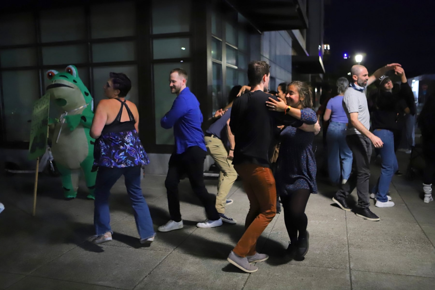 Federal agents drag blind man at Portland ICE protests; court delays continue: Get caught up