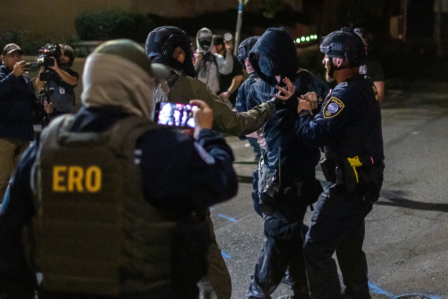 District Court sets hearing on troop deployment as Oregon pushes for 9th Circuit review