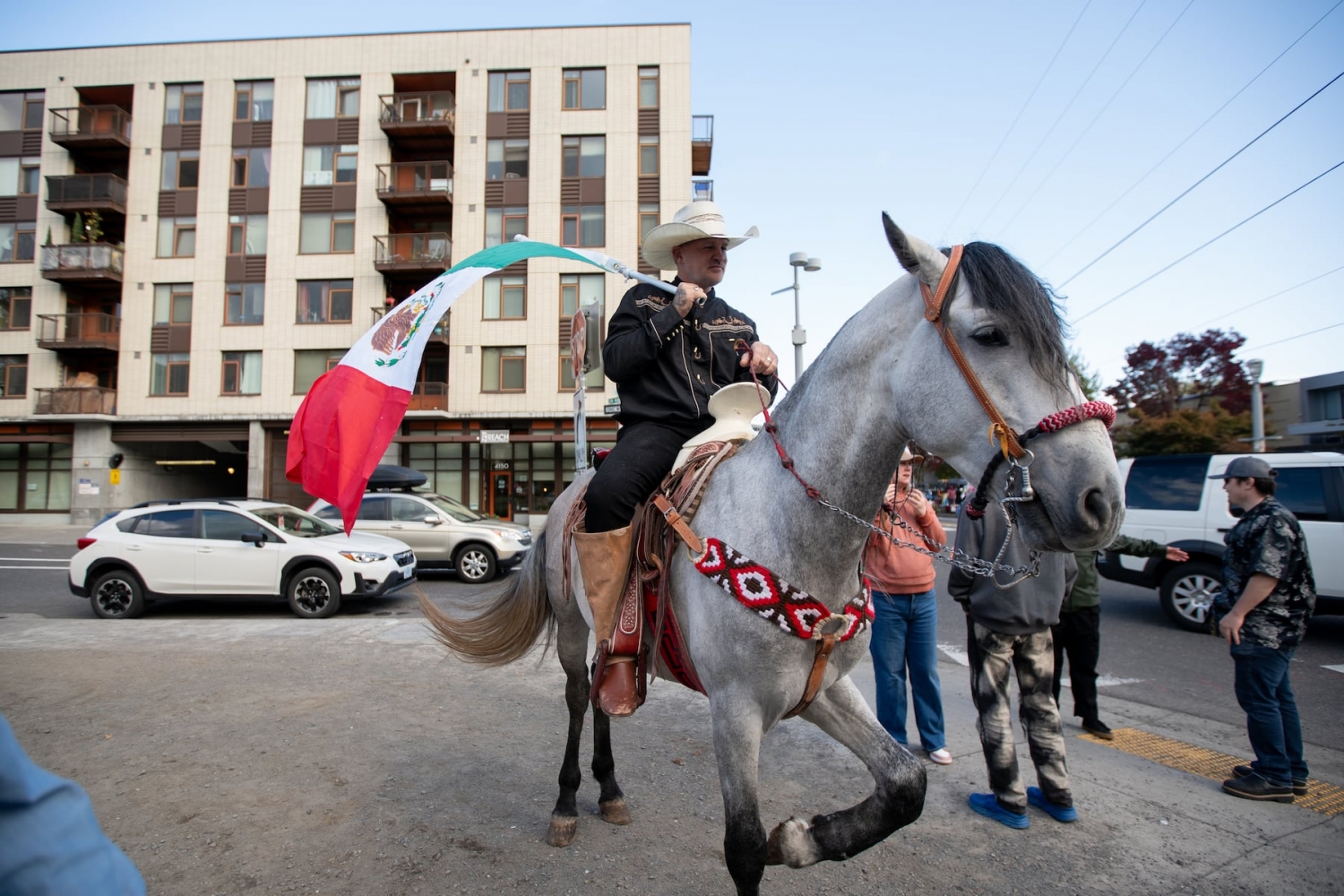 Man on horseback joins Portland ICE protest; judge sets National Guard hearing: Get caught up