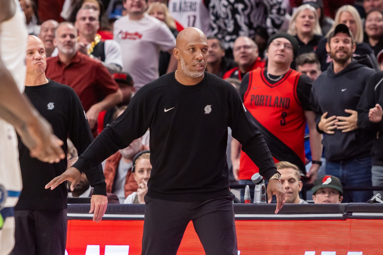 Trail Blazers coach Chauncey Billups faces fraud, money laundering charges in court